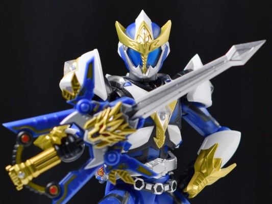 TOYRISE AFR-01 龙剑王