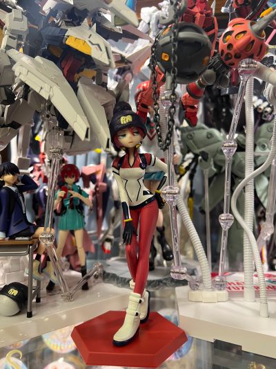 Lucrea Light 机动战士高达跨时之战 天手让叶（化名：玛秋） 驾驶服造型