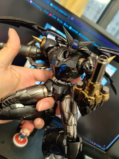 ARTIFACT-X 漆黑盖塔