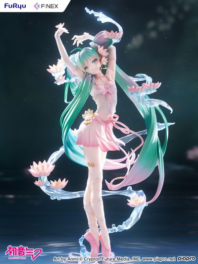 初音未来 睡莲