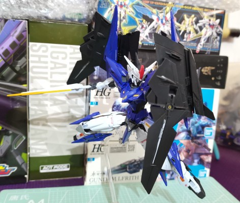 HG 1/144   幻象高达