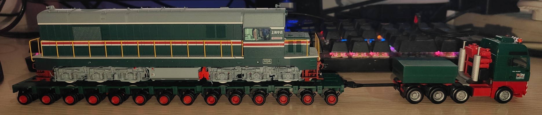 155939 MAN TGX XXL 8×4+MAN TGA XXL 8×4重载套装“Kahl”