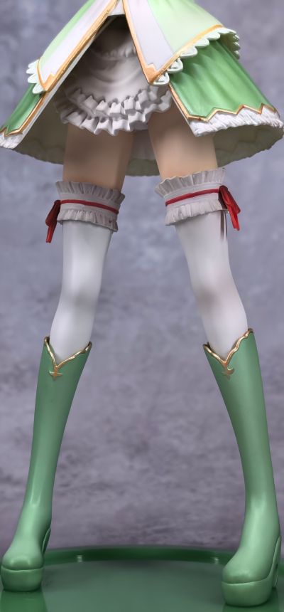 艾尔米娜・罗德利亚