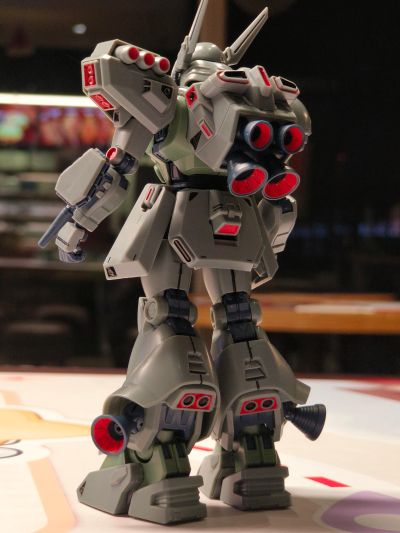 RE/100 1/100 迪南·格