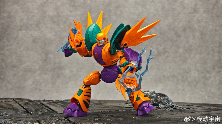 百变机兽之洛洛历险记 猛虎王