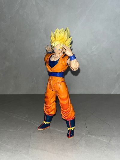 S.H.Figuarts 超级赛亚人孙悟空〈决战开幕〉