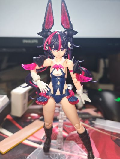 女神装置 欲望少女 突击者