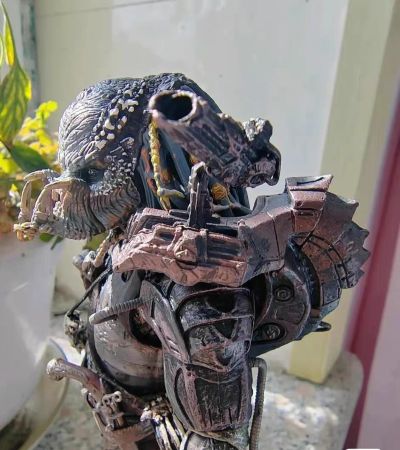 PBPR-05 铁血战士2 城市猎人 胸像