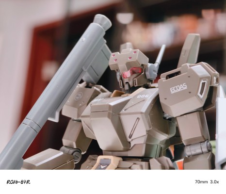 HGUC 1/144 机动战士高达UC  RGM-89S 强袭型杰刚