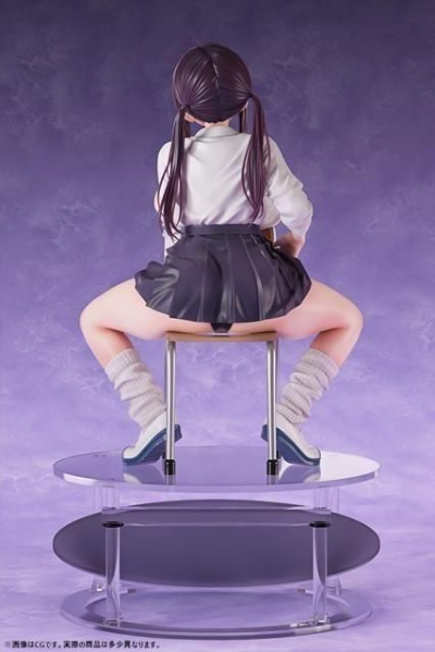 坐在前排的调皮女孩 森下珠爱