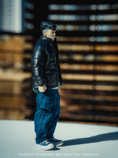 Hero人偶 黑夹克
