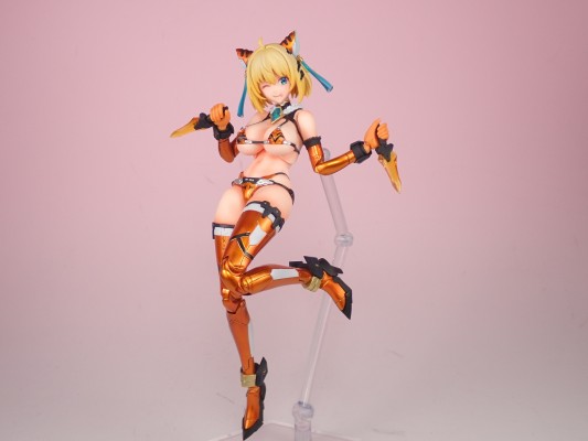 兔女郎服装计划 索菲亚· F· 希琳 虎纹泳装