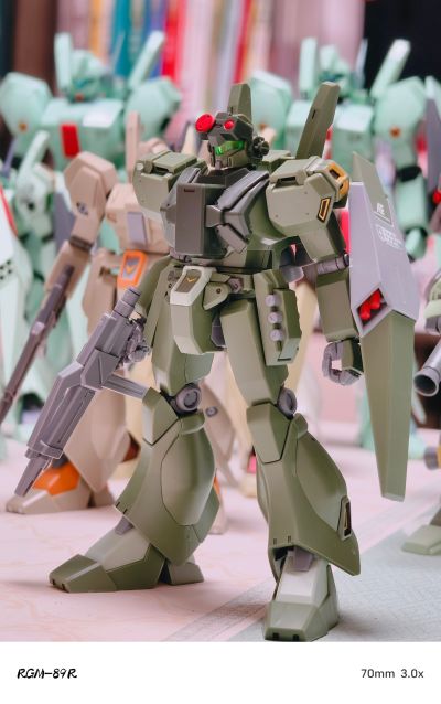 HGUC 1/144 机动战士高达UC  RGM-89S 强袭型杰刚