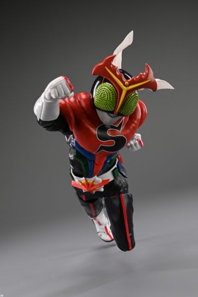 S.H.Figuarts(真骨雕制法) 假面骑士强人