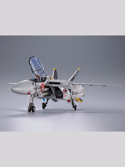 DX超合金 超时空要塞 VF-1S 女武神 罗伊・福克 特别版 复刻版