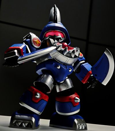 QOSMOS X 铁甲小宝  鲨鱼巨人