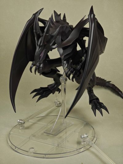 S.H.MonsterArts 游戏王 怪兽之决斗 真红眼黑龙