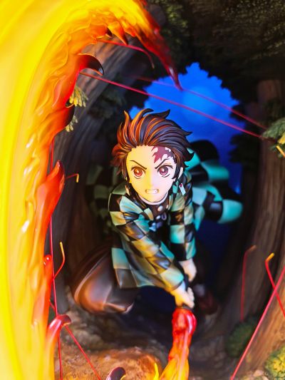 鬼灭之刃 灶门炭治郎 火之神神乐 圆舞