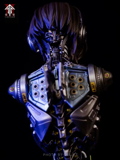 《灵笼》ASH 1/4半身像 手办