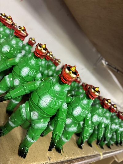 中等尺寸系列 哥斯拉EX 机械哥斯拉（1974）舞狮版【哥斯拉基地限定配色】