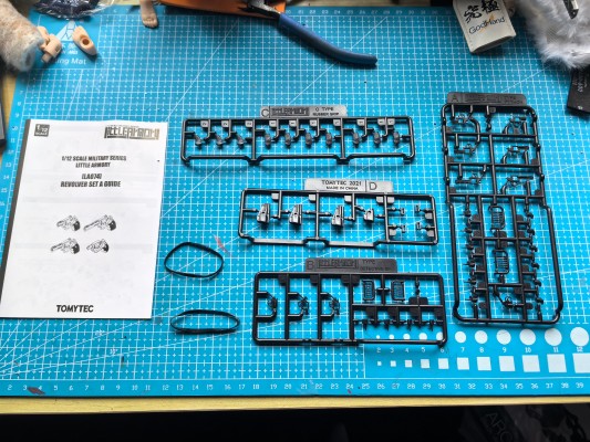 小军械库 LA074 左轮手枪 套装A