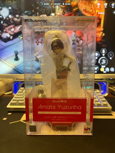 Lucrea Light 机动战士高达跨时之战 天手让叶（化名：玛秋） 驾驶服造型