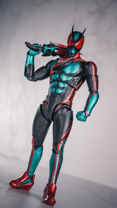 S.H.Figuarts 假面骑士ZZZ 肌体冲击