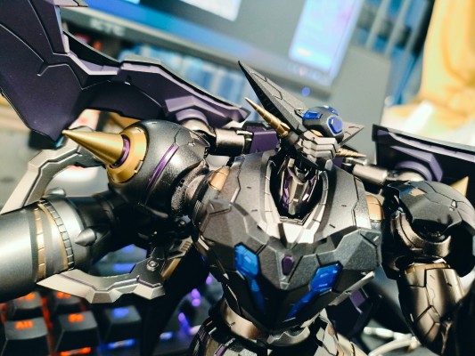 ARTIFACT-X 漆黑盖塔