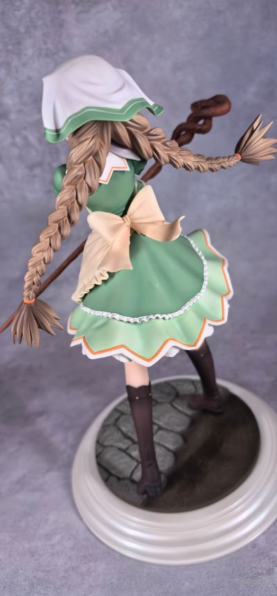 アミル・マナフレア