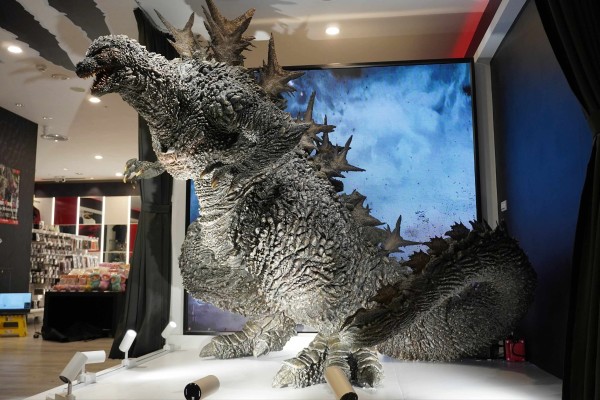 哥斯拉（2023）雕像 （台北哥斯拉商店展示品）