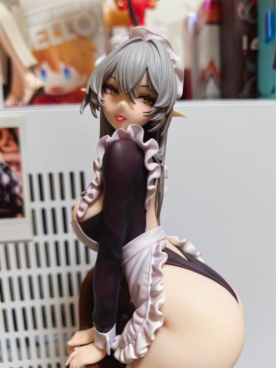 爱偷懒的调皮女仆 希维尔