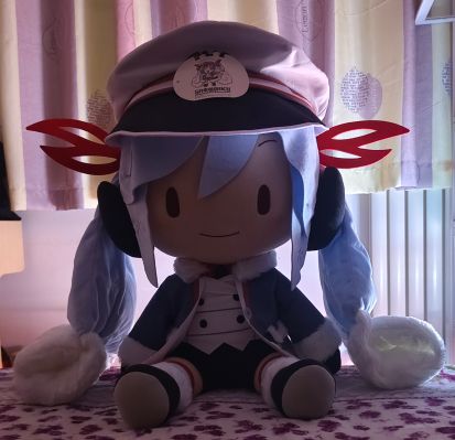 巨大软绵绵毛绒 初音未来 雪未来 2022