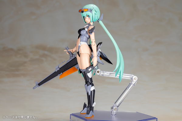 机甲少女 短剑 低可视度泳装