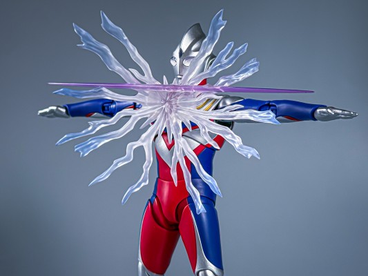 S.H.Figuarts（真骨雕制法）迪迦奥特曼 复合型 -奥特之星版-