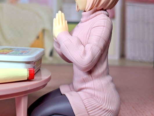 POP UP PARADE 坐吧！望月小姐