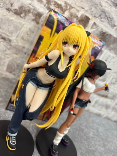 GLITTER&GLAMOURS 出包王女DARKNESS  金色暗影 街头造型