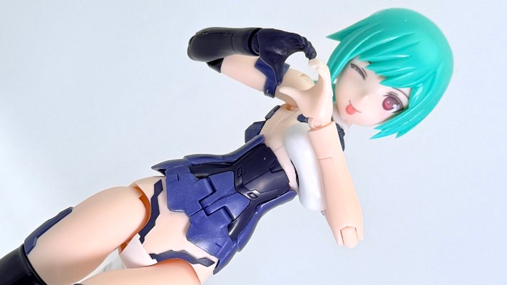 机甲少女 蕾蒂西雅 Azurite