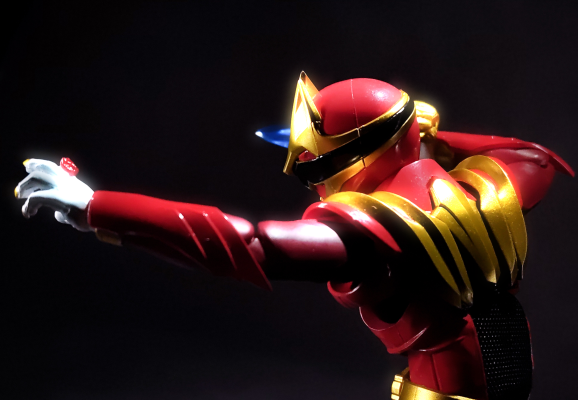 S.H.Figuarts 豪兽狼（首发专属战队指环配套版）