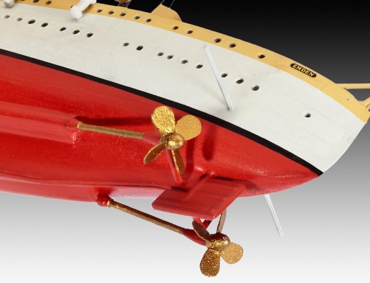 05500 1/350 德国皇帝海军 巡洋舰 德累斯顿&埃姆登