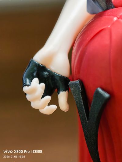 压泡面 胜利女神：新的希望 ー小红帽：荒诞红ー