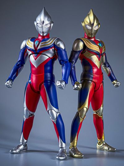 S.H.Figuarts（真骨雕制法）迪迦奥特曼 复合型 -奥特之星版-