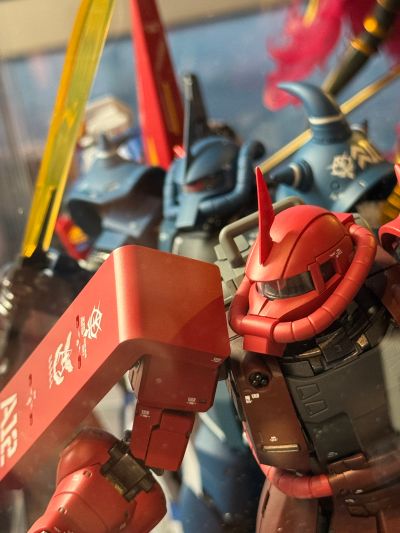 GFFMC MS-06R-1A  夏亚专用高机动型扎古Ⅱ