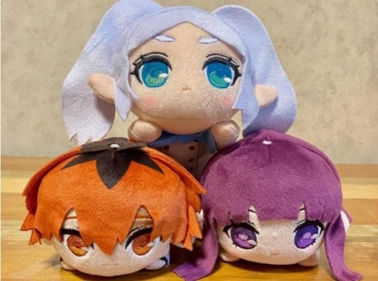 葬送的芙莉莲 趴趴毛绒玩偶