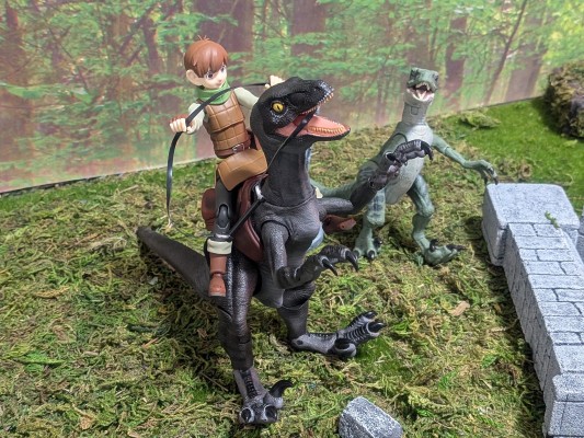 figma ex:ride. 小型恐龙（灰色）／（棕色）