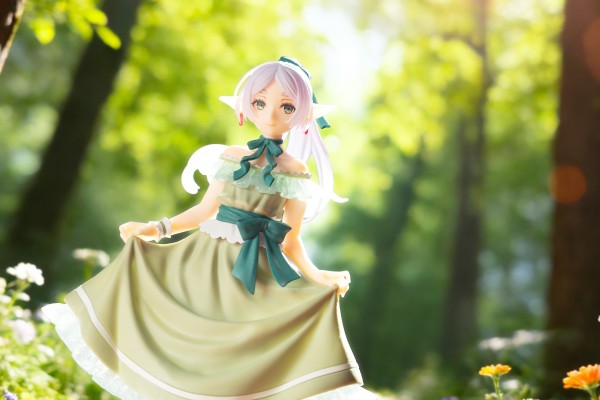 Coreful 葬送的芙莉莲 芙莉莲～礼服～