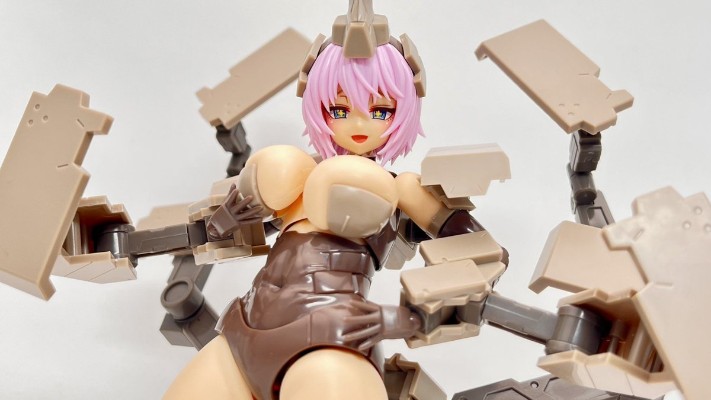 机甲少女 辉锤·甲