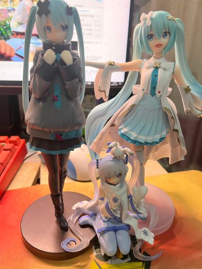 世界计划：毁灭的世界与无法歌唱的初音未来 Luminasta “闭窗世界的初音未来”