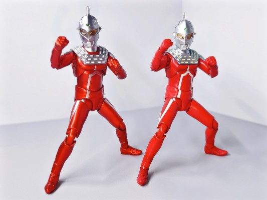 S.H.Figuarts 赛文奥特曼（THE MYSTERY OF ULTRASEVEN）