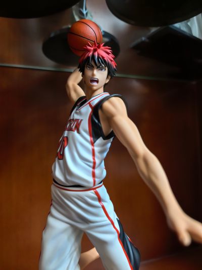 黑子的蓝球 火神大我