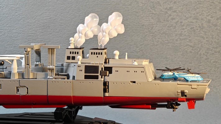 《超合金舰神》 901型综合补给舰变形机甲“精卫”